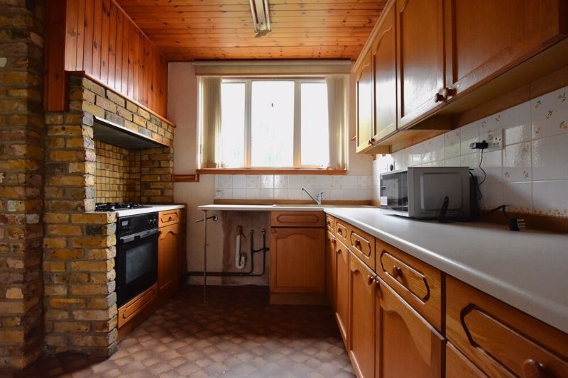 Property photo 2 of 13 Photo 16