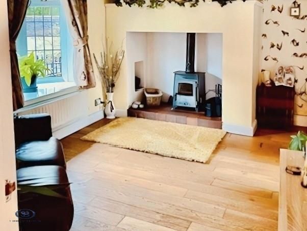 Property photo 2 of 7 80Cef2A0-4.Jpg