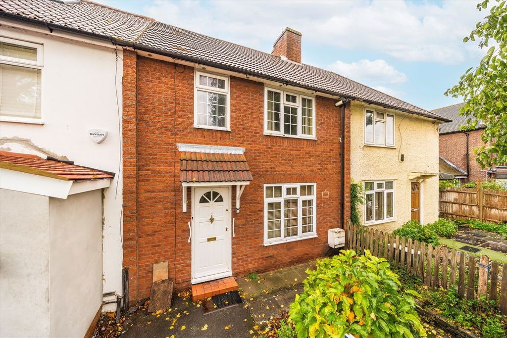 Property photo 1 of 2