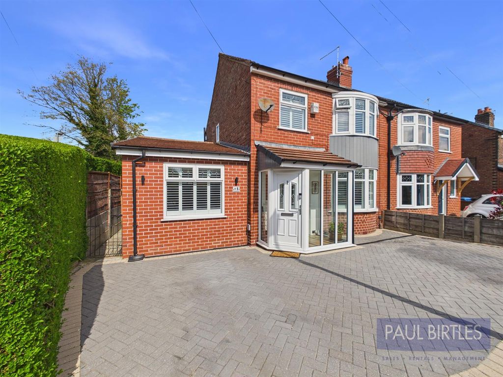 Property photo 1 of 25 Cam01301G0-Pr0755-Still042.Jpg