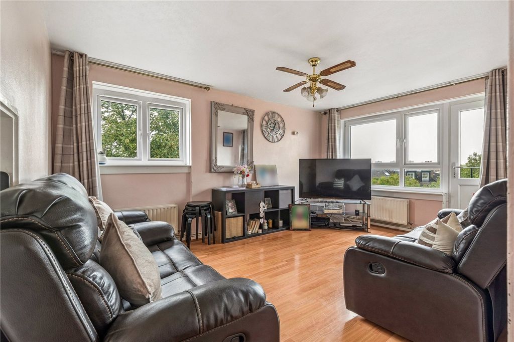 Property photo 1 of 12 Picture No. 04