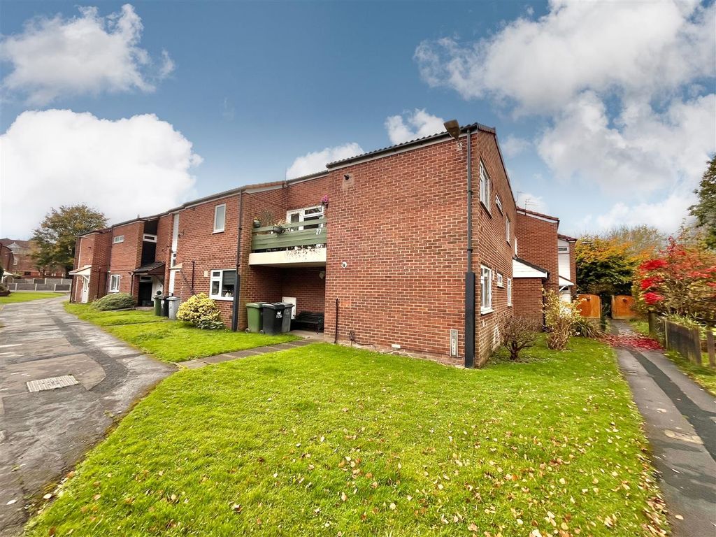 Property photo 1 of 9