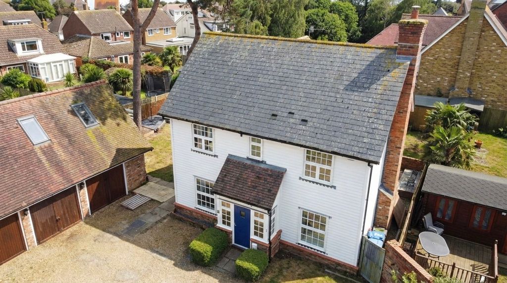 Property photo 2 of 15