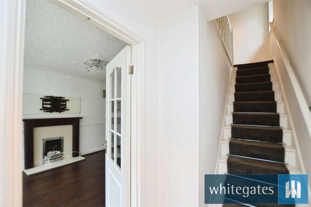 Property photo 2 of 23 Picture No. 42