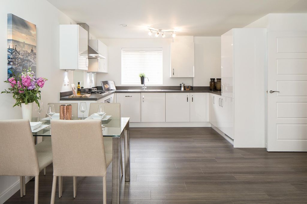 Property photo 2 of 5 Apartment