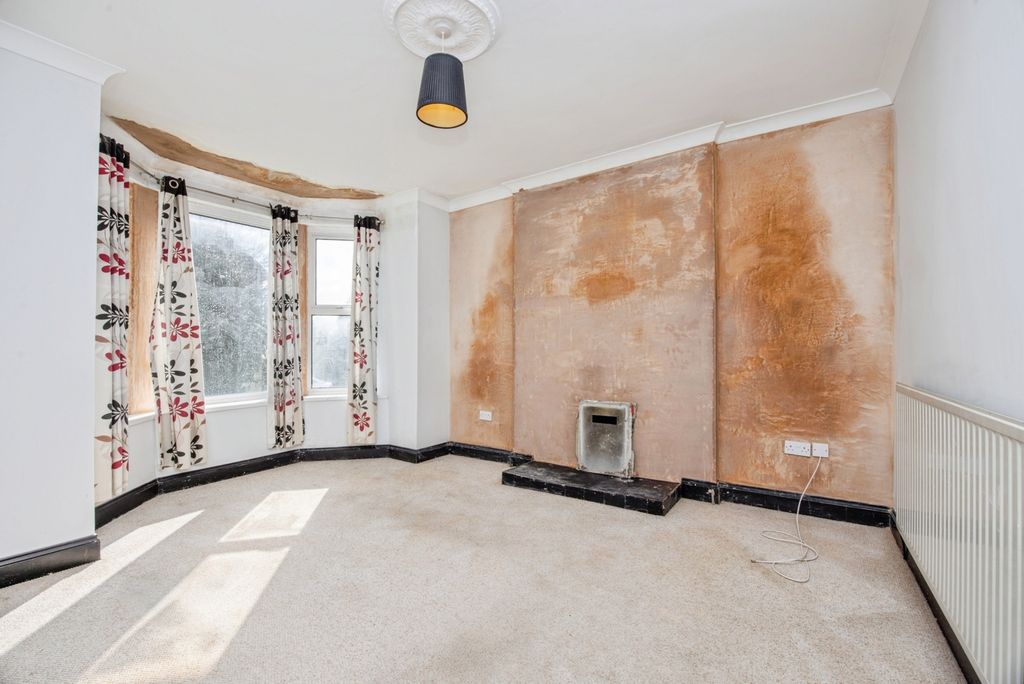 Property photo 2 of 13 Reception Room