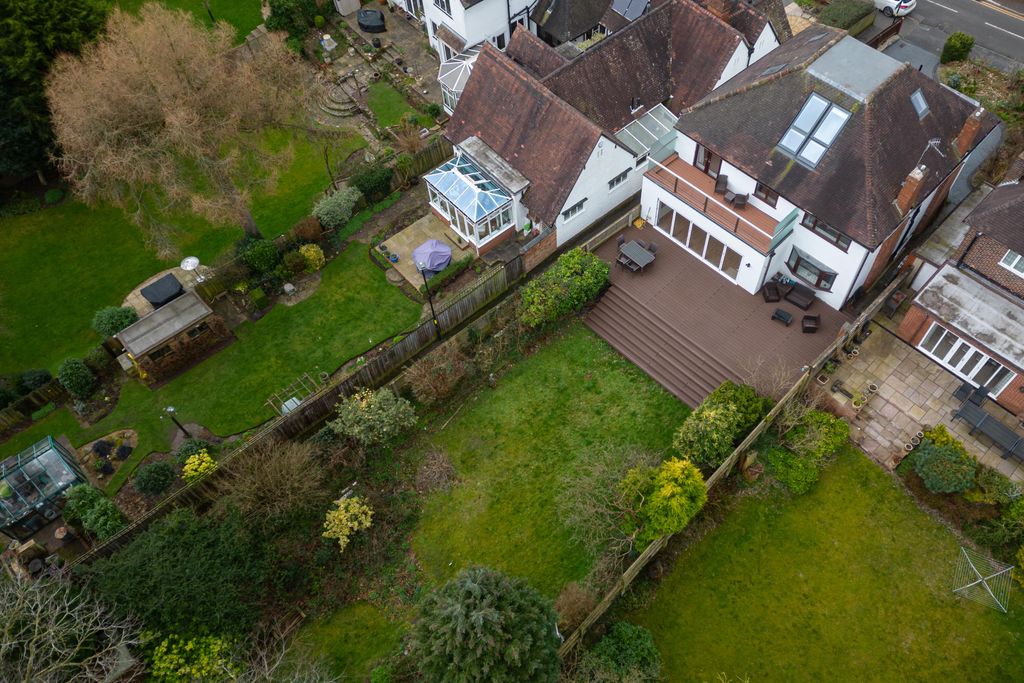 Property photo 1 of 48