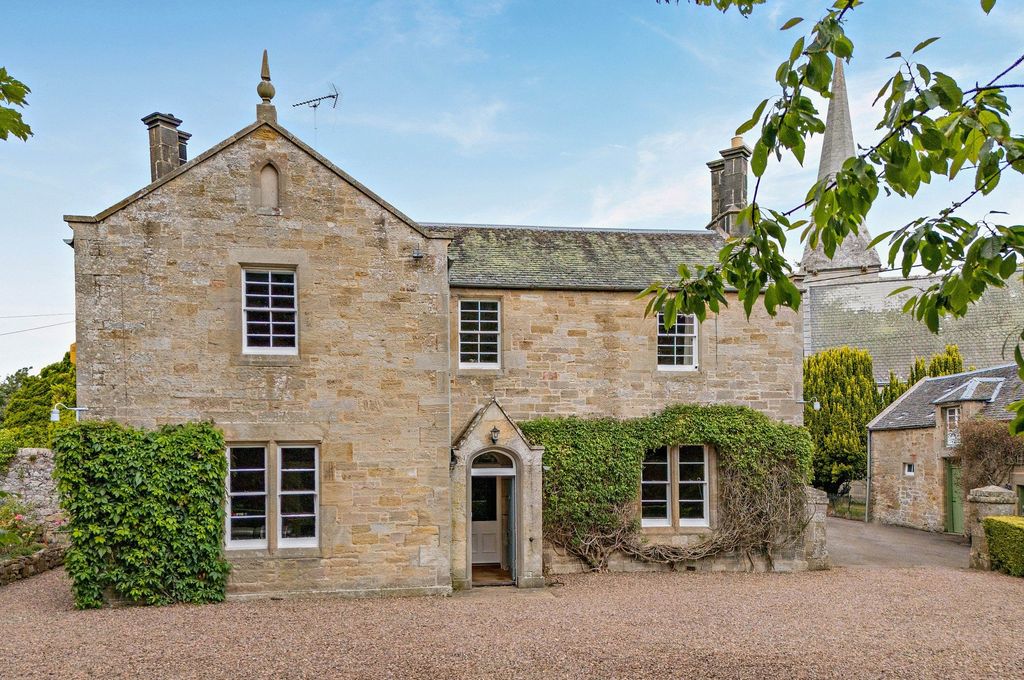 Property photo 2 of 34 The Old Manse