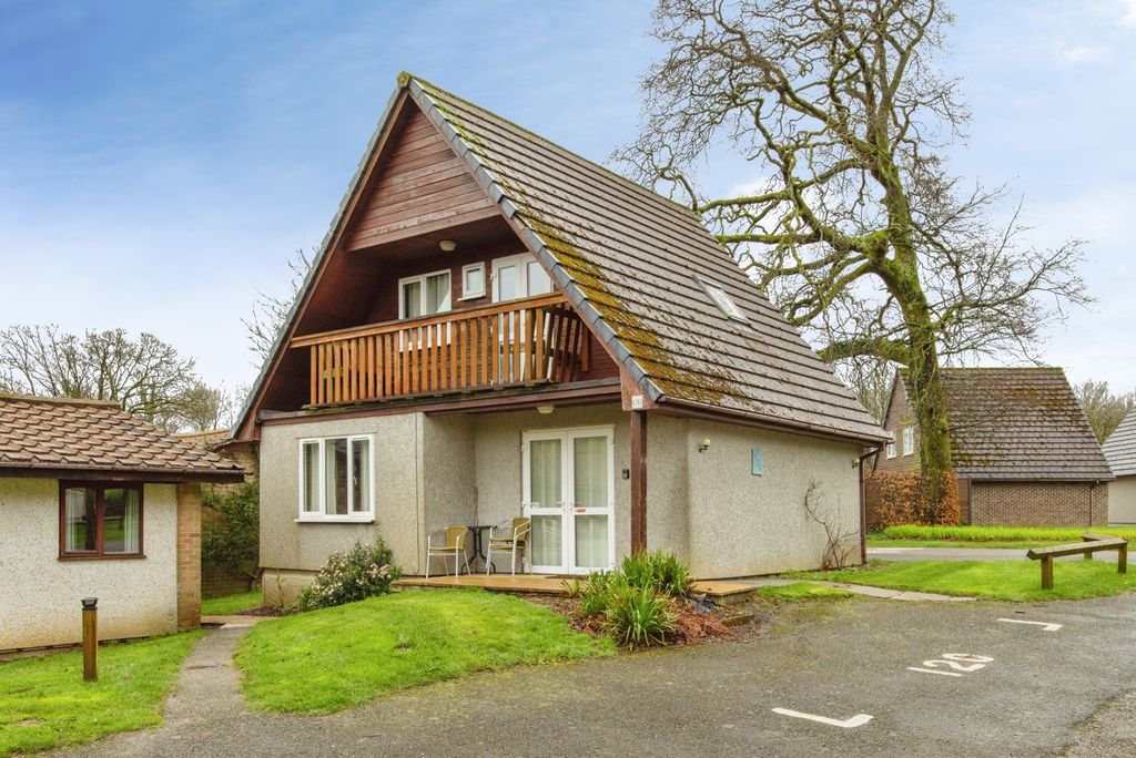 Property photo 1 of 19 Pbox-Img.Jpg