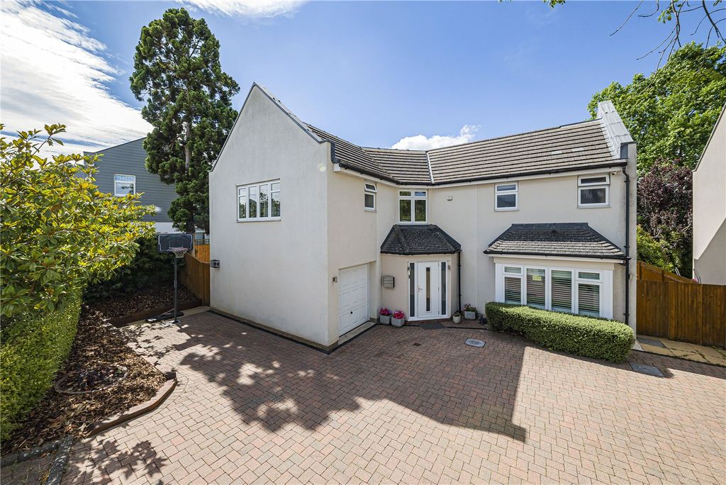 Property photo 1 of 22 Picture No. 49