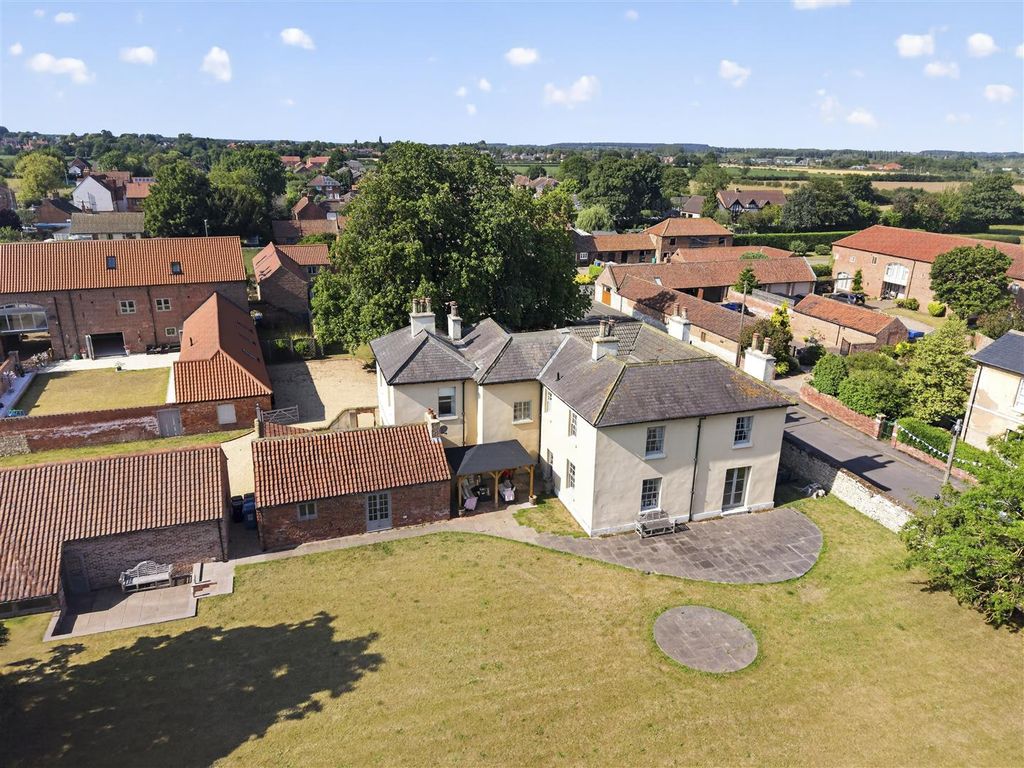 Property photo 1 of 81 Dji_20260624170526_0977_D.Jpg