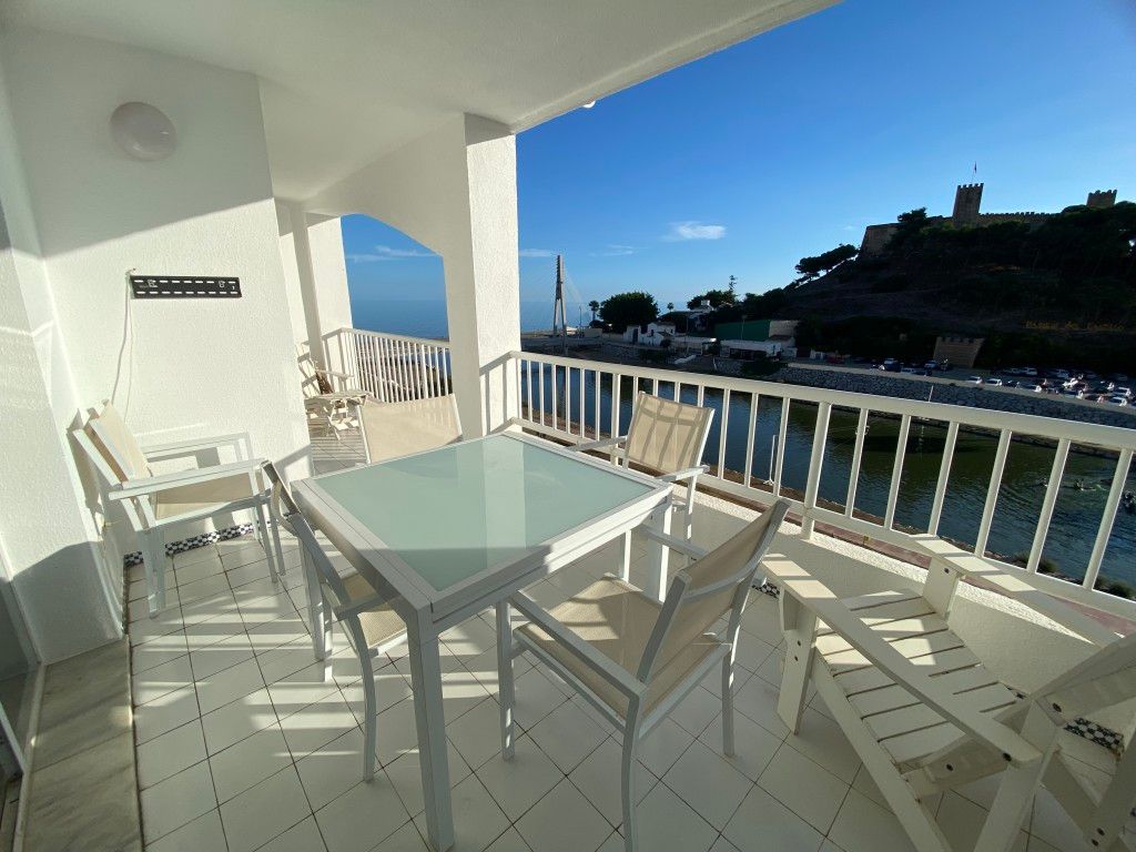 Property photo 2 of 20 Terrace