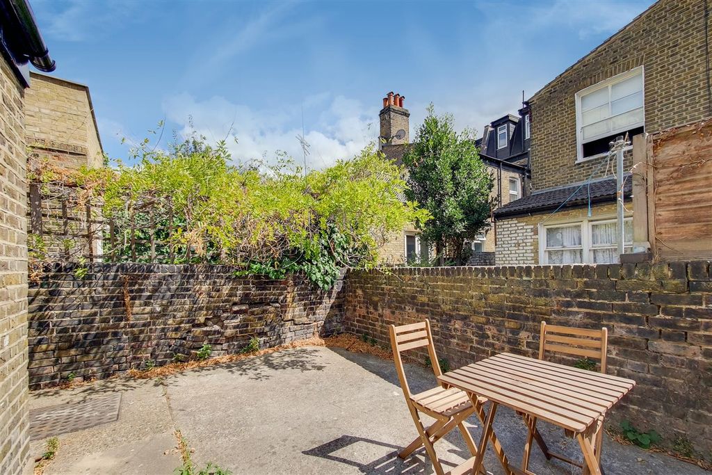Property photo 2 of 5 8_Patio-0.Jpg