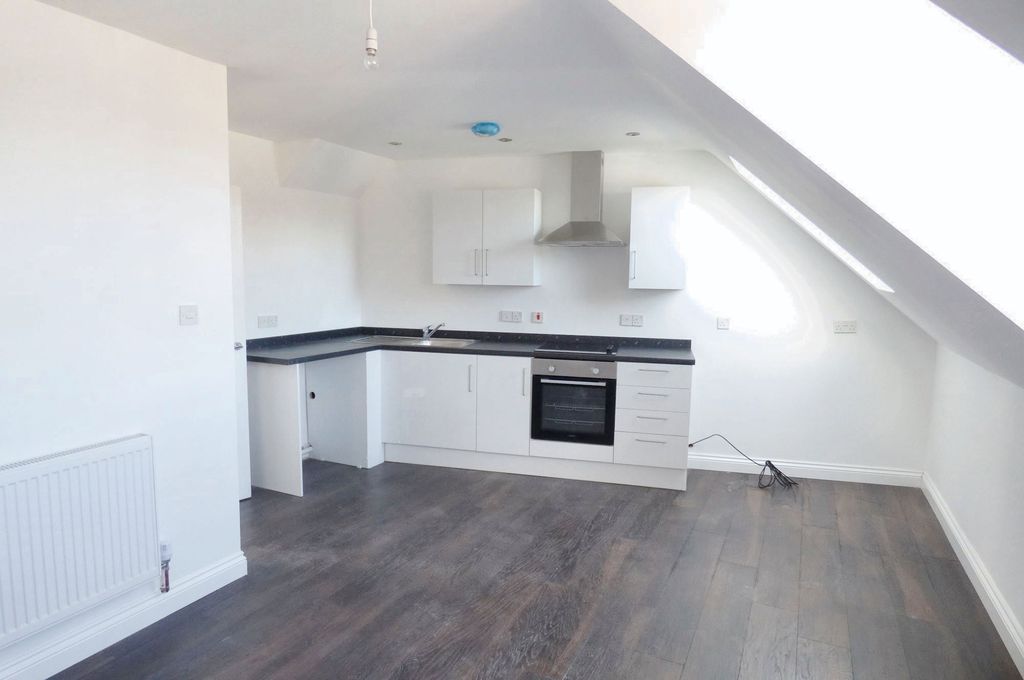 Property photo 1 of 3