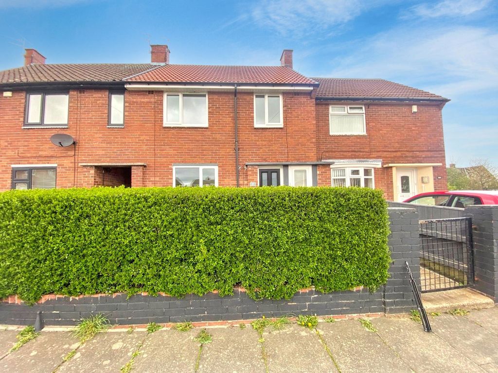 Property photo 3 of 18