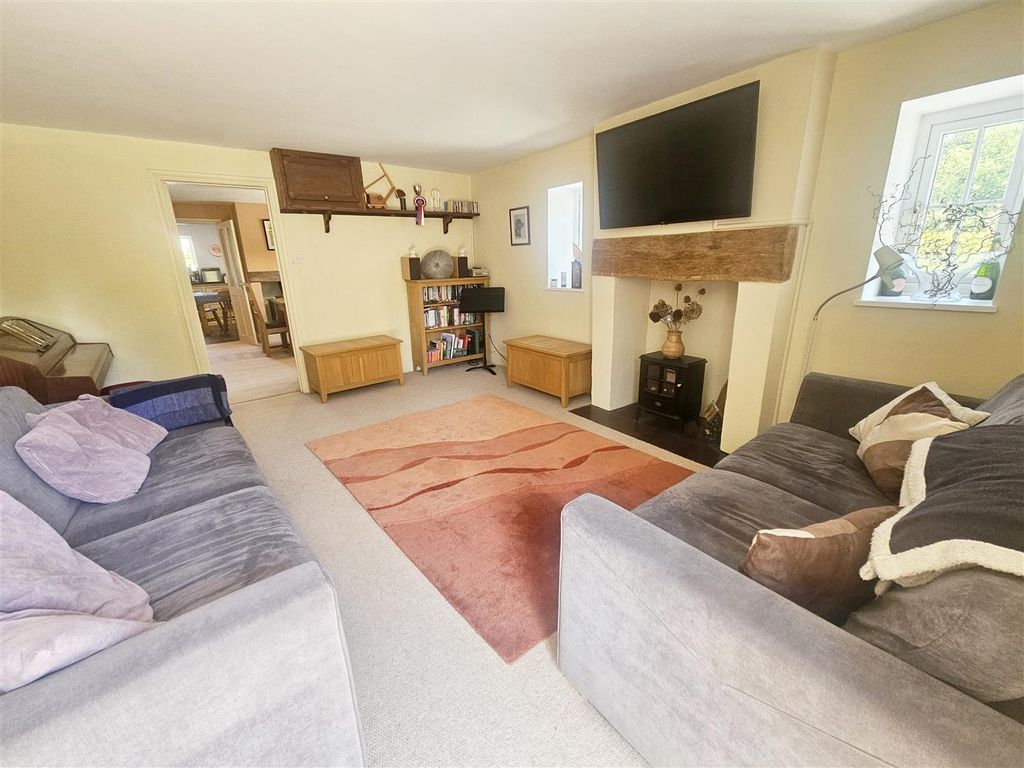 Property photo 3 of 23 20250618_133122.Jpg