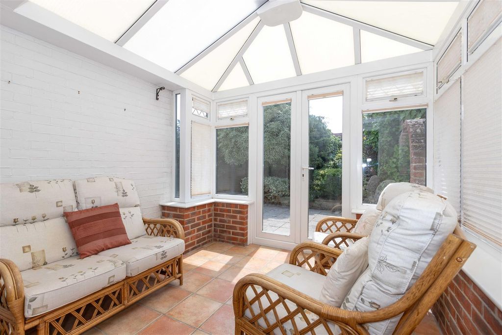 Property photo 2 of 18 Clover-12.Jpg