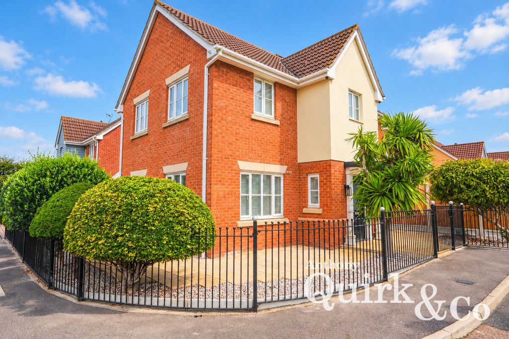 Property photo 1 of 31