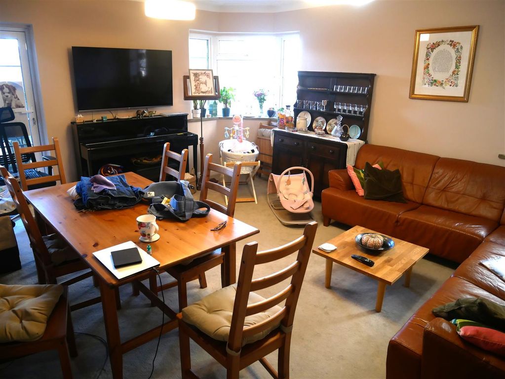 Property photo 2 of 7 P1040490.Jpg