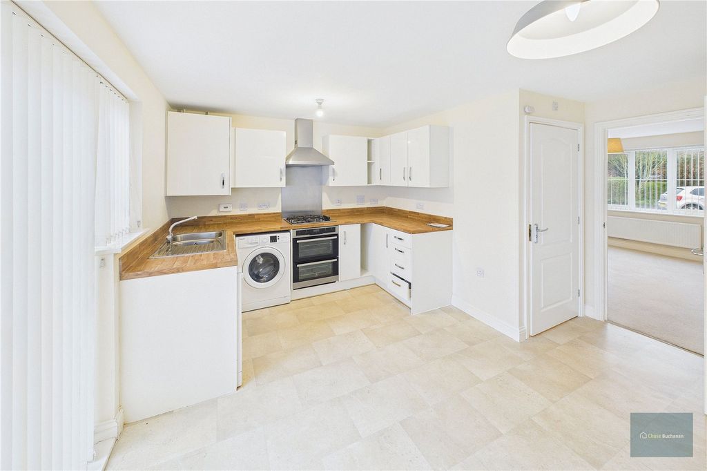 Property photo 3 of 14 Picture No. 17