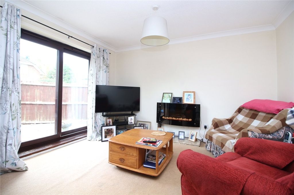 Property photo 2 of 10 Picture No. 03