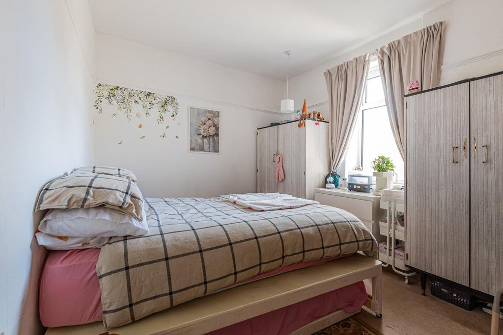 Additional image 16 of 6 bed end terrace house for saleClive Place, Penarth CF64