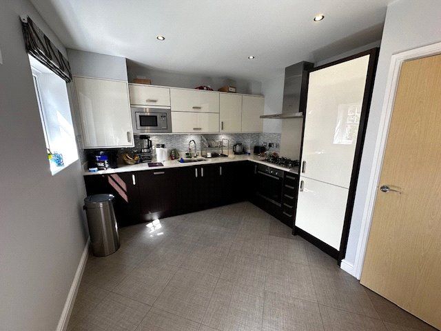 Property photo 2 of 10 Picture No. 02