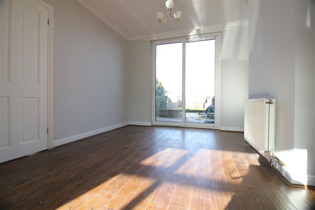 Property photo 1 of 9 4A8B4D1D-2Fbc-4Ef8-8541-4F58746E998F.Jpeg