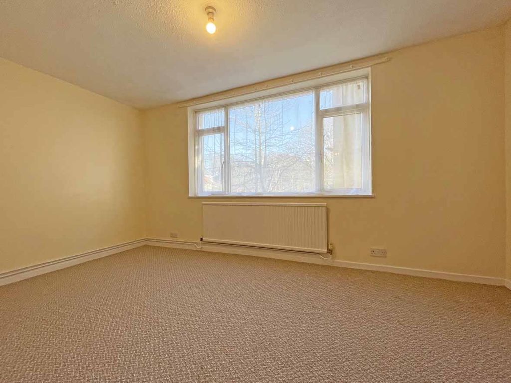 Property photo 3 of 13 Dieppe Close 12 Bed 1 Front.Jpg