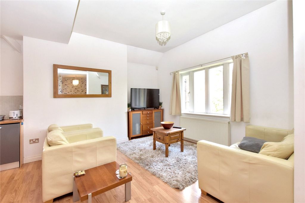 Property photo 2 of 12 Picture No. 12