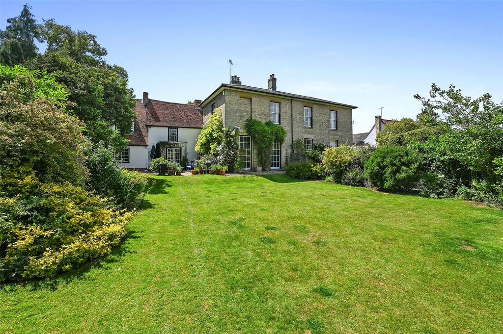 Property photo 1 of 28 Picture No. 23