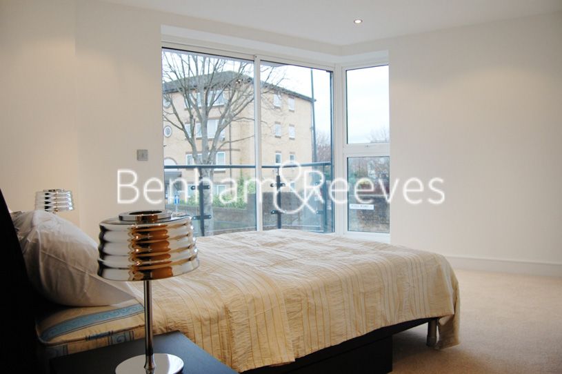 Property photo 2 of 3