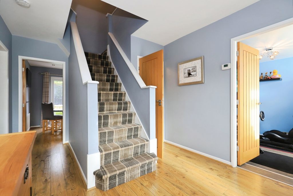 Property photo 2 of 28 Pbox-Img.Jpg