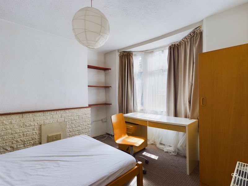 Property photo 3 of 9 Photo 14