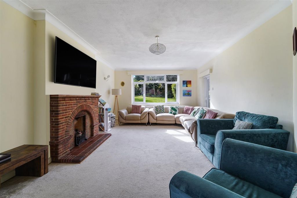 Property photo 3 of 16 Palmersefield Road, 74 (Extras) (1).Jpg