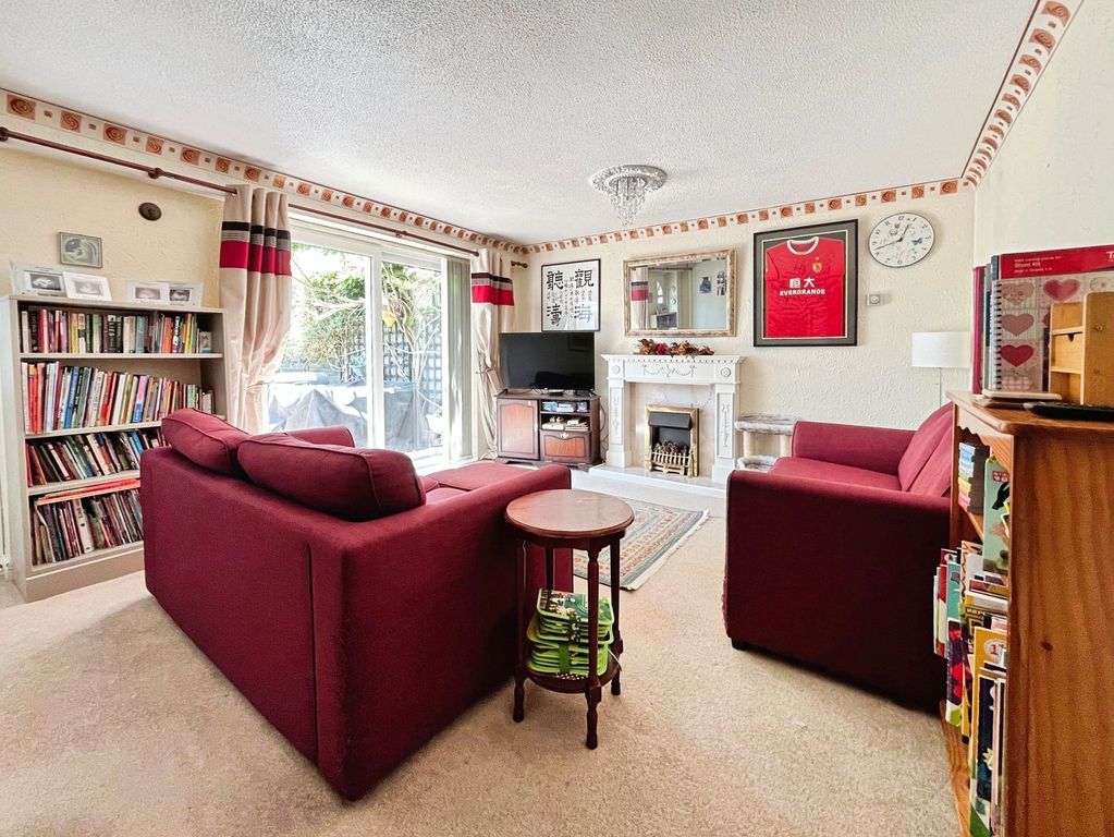Property photo 2 of 15