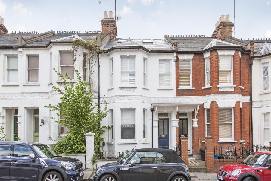 Property photo 1 of 8