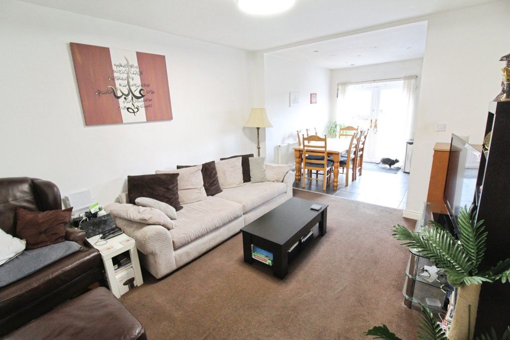 Property photo 3 of 14 Picture No. 07