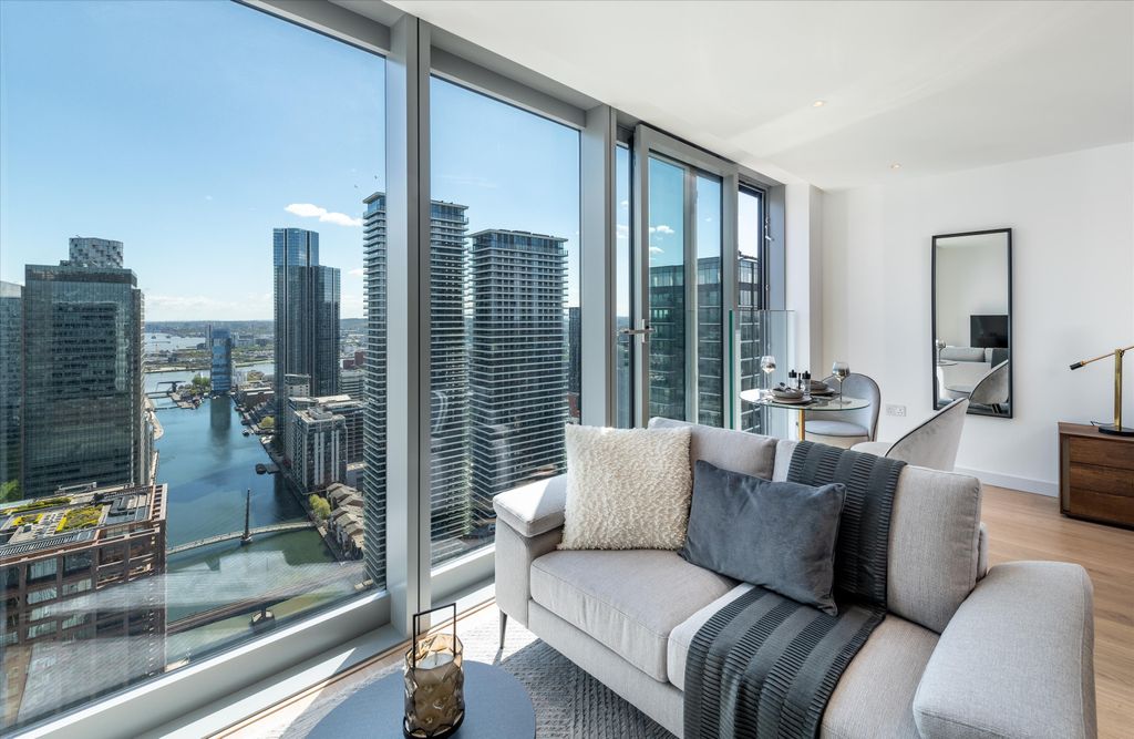 Property photo 2 of 11 Image