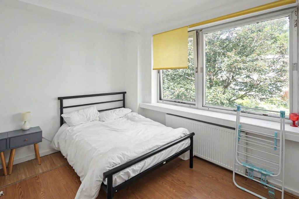 Property photo 2 of 4