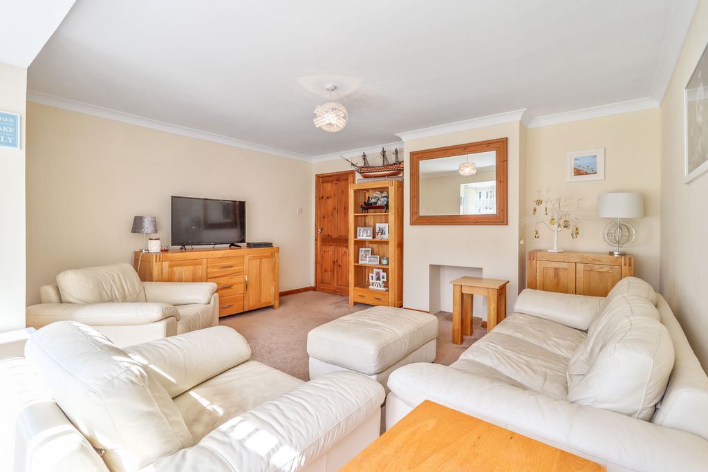 Property photo 2 of 21 Img_7366