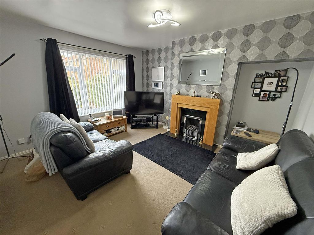 Property photo 3 of 13 Living Room A1.Jpg