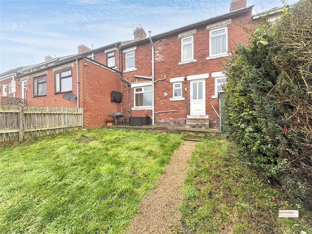 Property photo 1 of 24 Picture No. 22