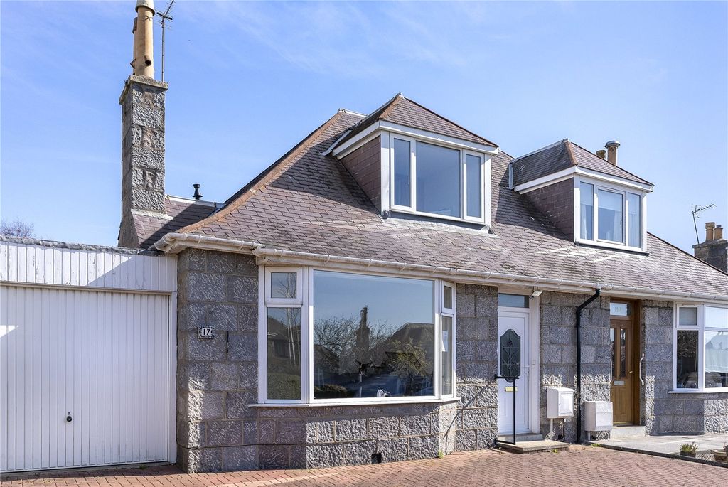 Property photo 1 of 20 Morningside Gardens