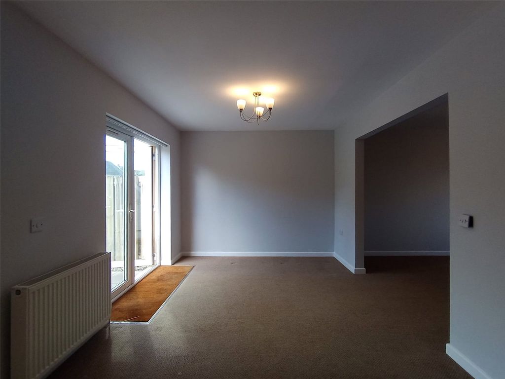 Additional image 7 of 3 bed semi-detached house to rentHubberston Court, Hubberston, Milford Haven SA73