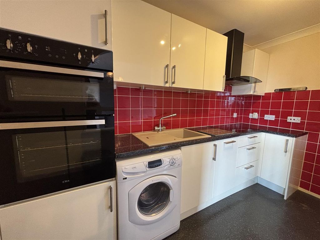 Property photo 3 of 11 Img_2784.Jpg