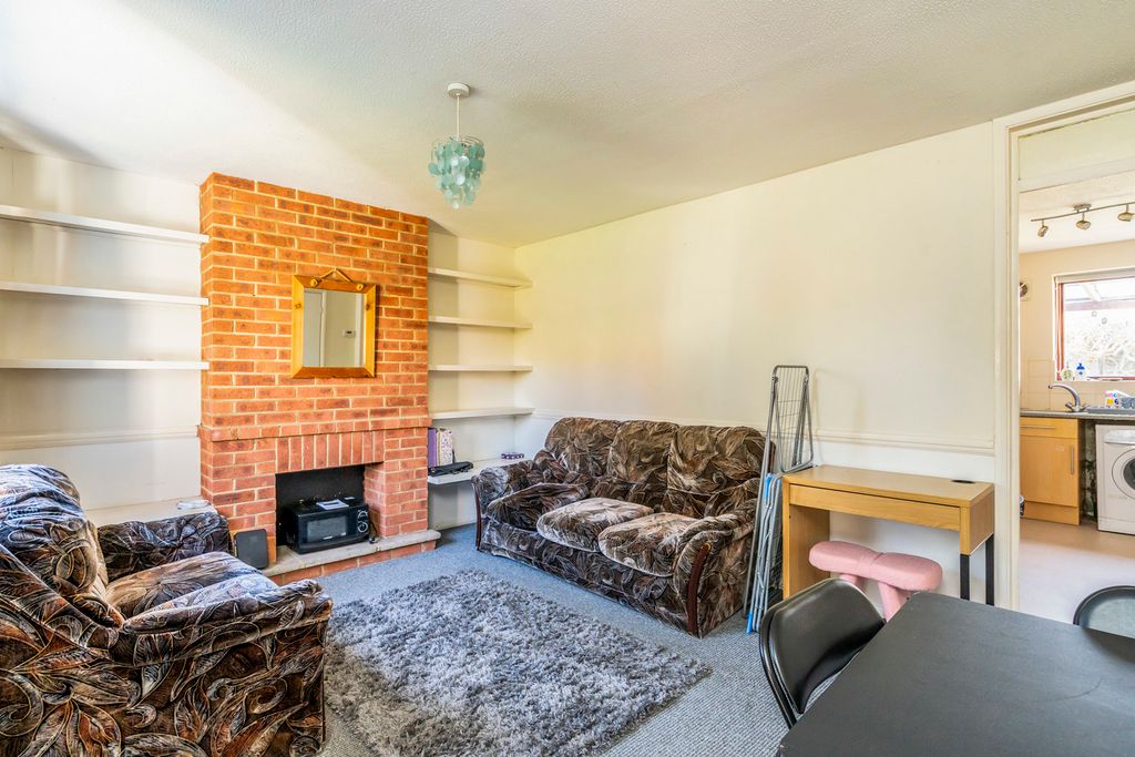 Property photo 2 of 12 Pbox-Img.Jpg