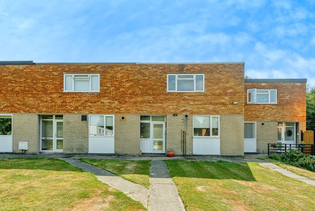 Property photo 1 of 17 Image