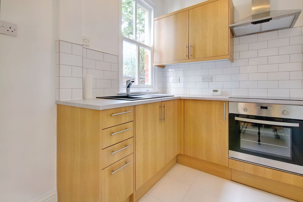 Property photo 2 of 15 Kitchen