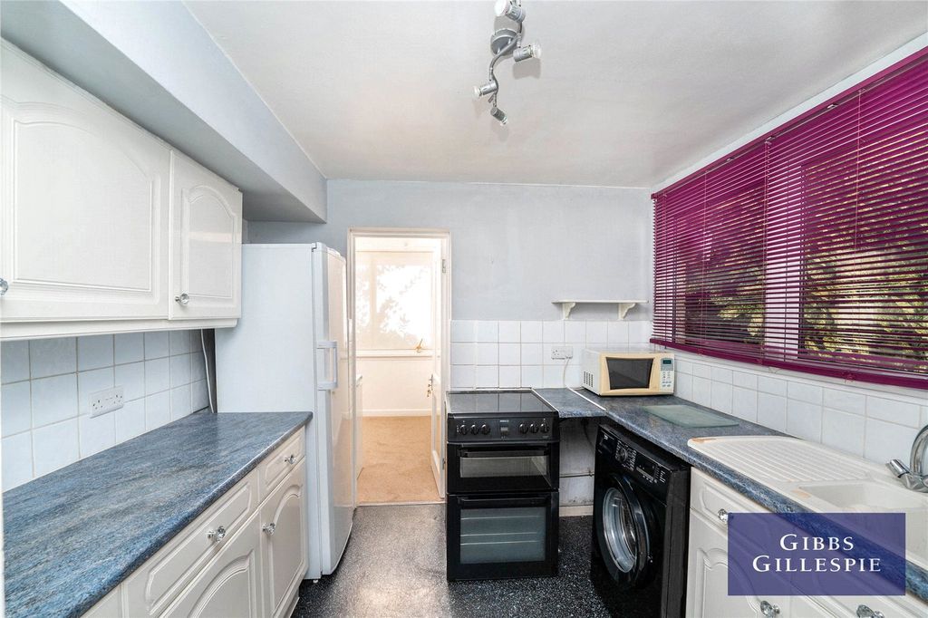 Property photo 2 of 10 Picture No. 04